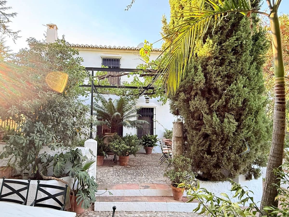 Finca/Casa Rural de 3 habitaciones en Alora en venta con piscina garaje - 649.000 € (Ref: 10128486)