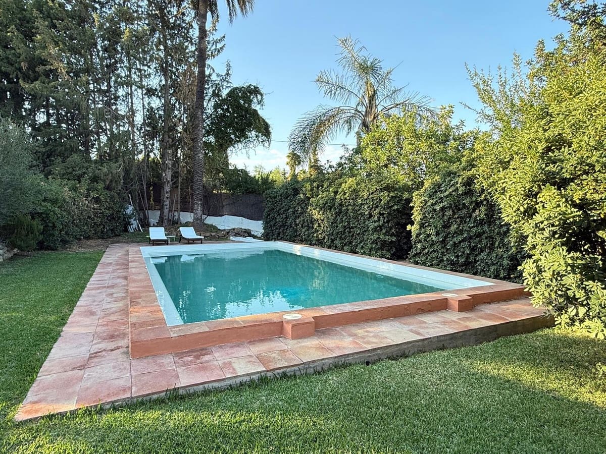 Finca/Casa Rural de 3 habitaciones en Alora en venta con piscina garaje - 649.000 € (Ref: 10128486)