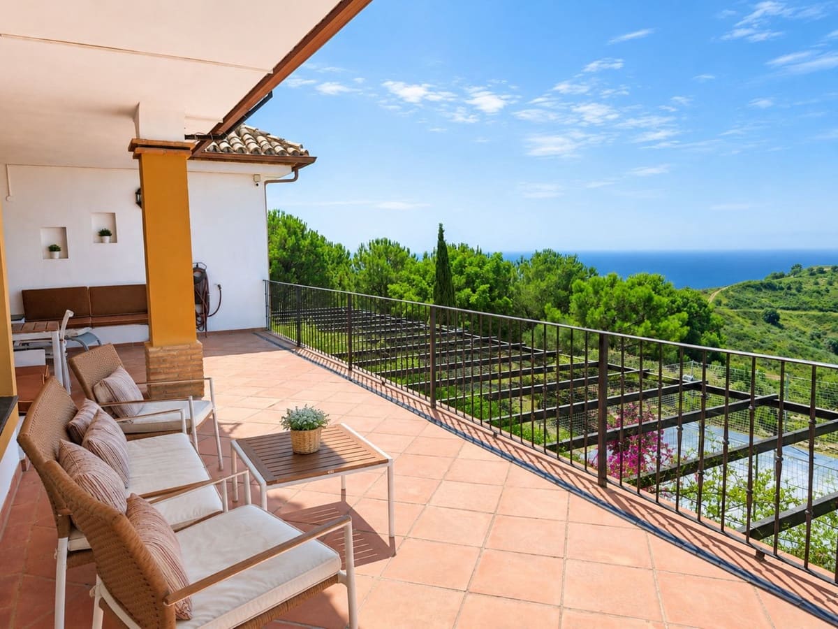 6 sypialnia Finka/Dom wiejski na sprzedaż w Estepona z basenem garażem - 3 400 000 € (Ref: 10128490)