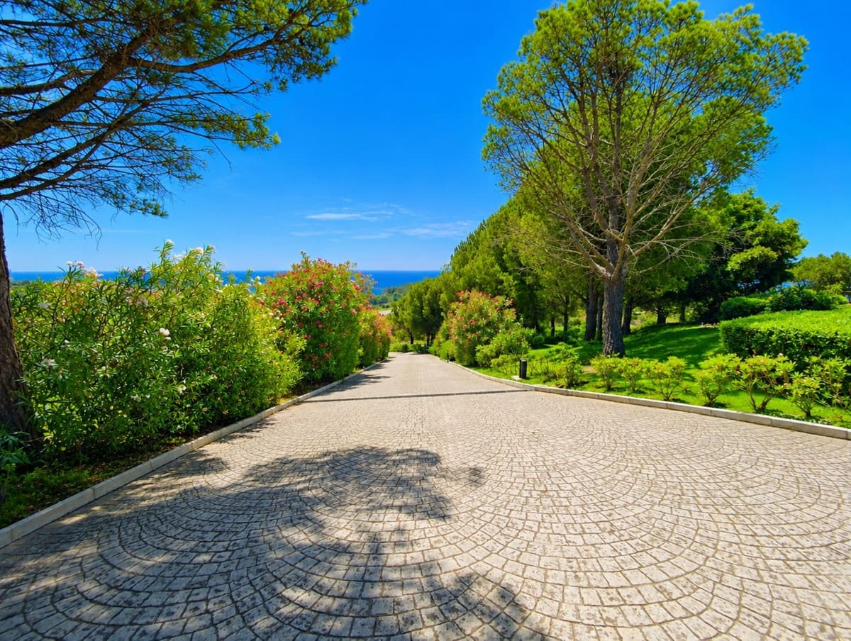 6 sypialnia Finka/Dom wiejski na sprzedaż w Estepona z basenem garażem - 3 400 000 € (Ref: 10128490)