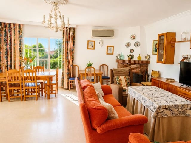 6 slaapkamer Finca/Landhuis te koop in El Padrón, Estepona met zwembad - € 900.000 (Ref: 10128491)