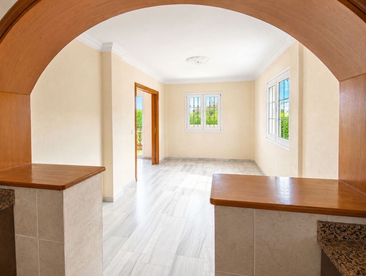 5 quarto Quinta/Casa Rural para venda em Estepona com piscina garagem - 1 600 000 € (Ref: 10128492)