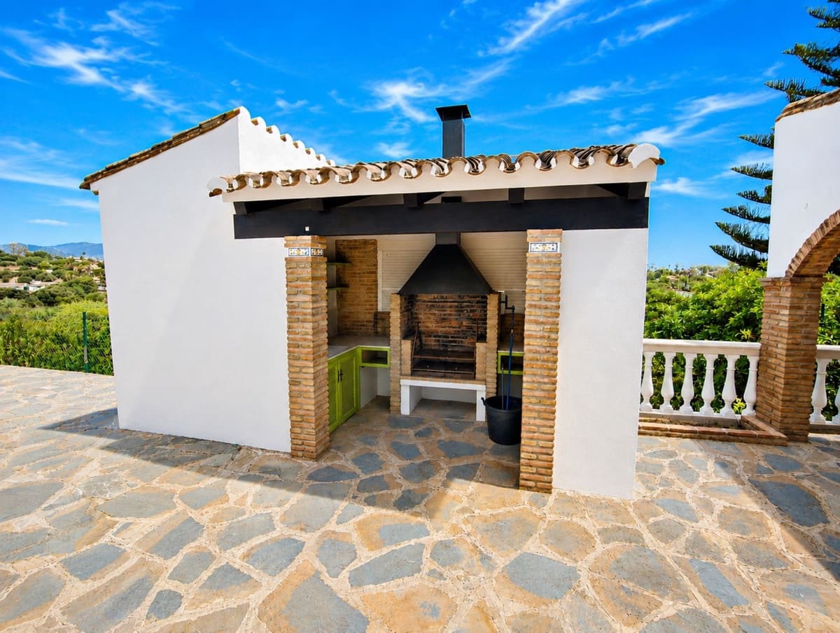5 quarto Quinta/Casa Rural para venda em Estepona com piscina garagem - 1 600 000 € (Ref: 10128492)
