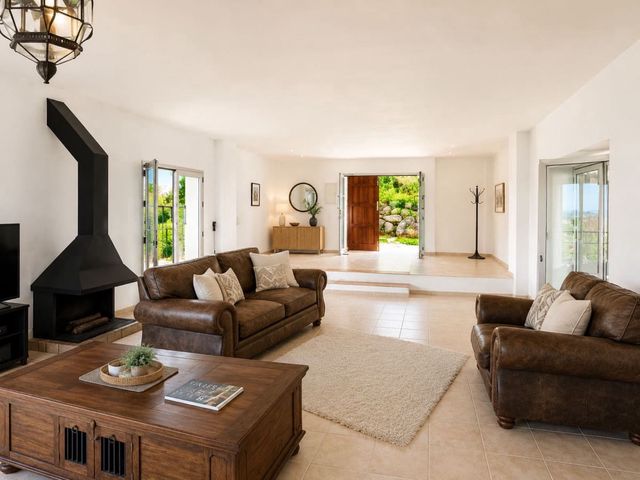8 slaapkamer Finca/Landhuis te koop in Gaucín met zwembad - € 3.300.000 (Ref: 10128493)