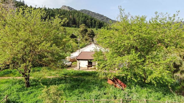 3 slaapkamer Finca/Landhuis te koop in Gaucín - € 1.500.000 (Ref: 10128497)