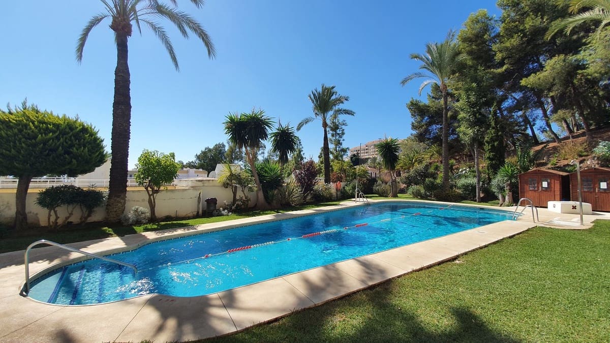 3 makuuhuone Huoneisto myytävänä paikassa Benalmadena Costa mukana uima-altaan 
autotalli - 720 000 € (Ref: 10128500)