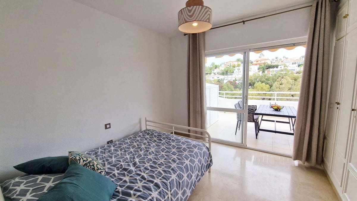 3 makuuhuone Huoneisto myytävänä paikassa Benalmadena Costa mukana uima-altaan 
autotalli - 720 000 € (Ref: 10128500)