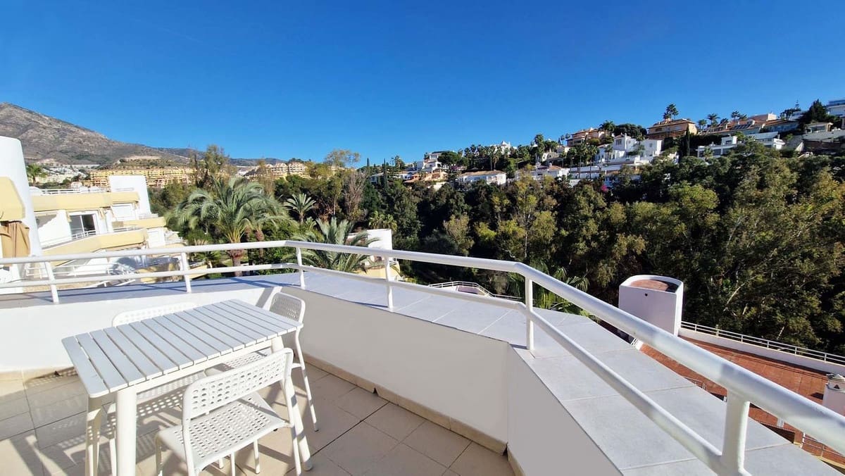 3 makuuhuone Huoneisto myytävänä paikassa Benalmadena Costa mukana uima-altaan 
autotalli - 720 000 € (Ref: 10128500)