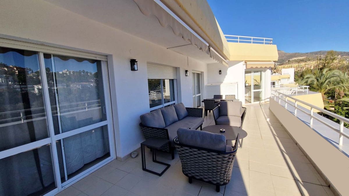 3 makuuhuone Huoneisto myytävänä paikassa Benalmadena Costa mukana uima-altaan 
autotalli - 720 000 € (Ref: 10128500)