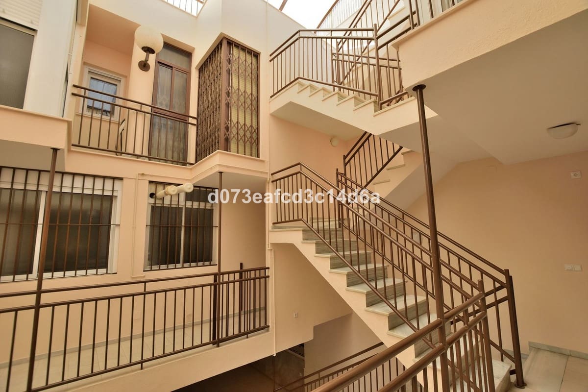 Apartamento de 3 habitaciones en Ronda en venta - 195.000 € (Ref: 10128507)