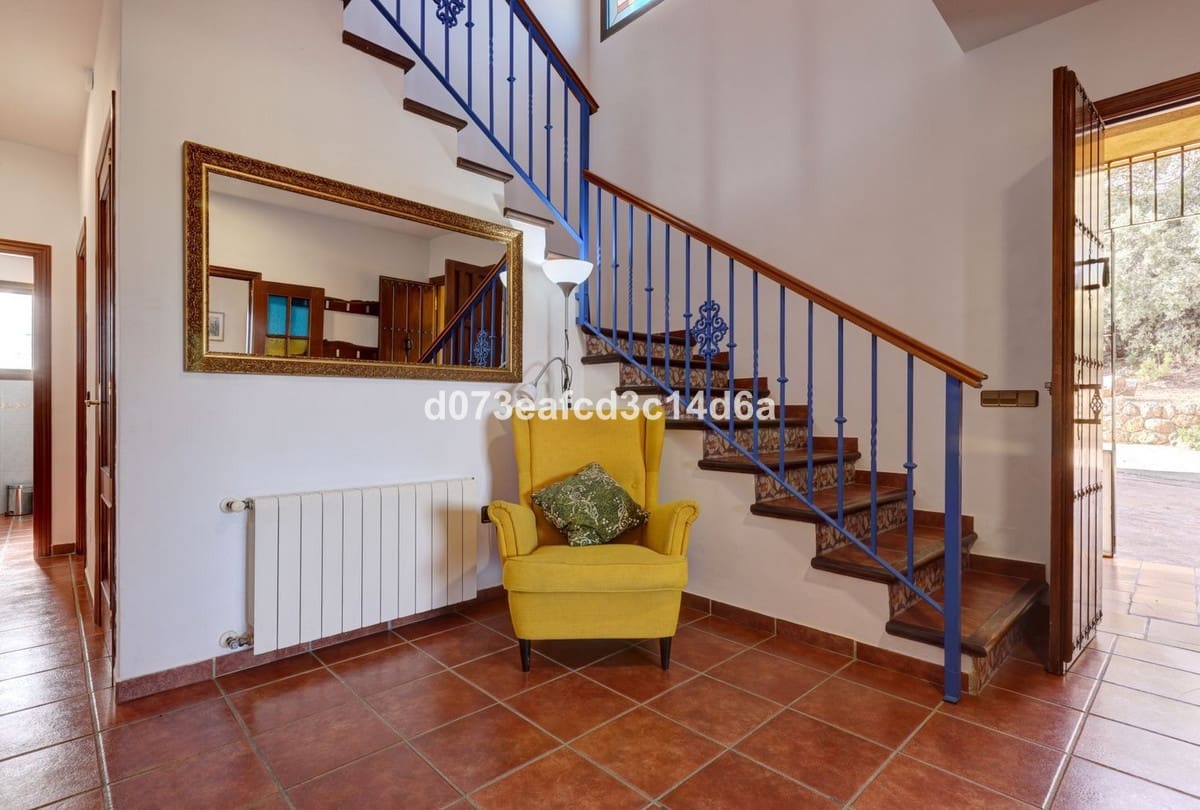 6 camera da letto Villa in vendita in Ronda con piscina garage - 530.000 € (Rif: 10128512)