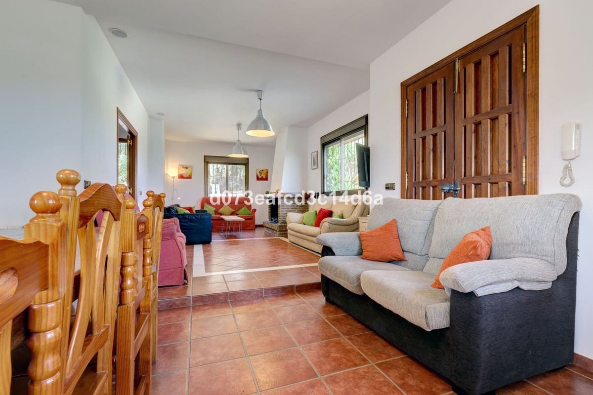 6 camera da letto Villa in vendita in Ronda con piscina garage - 530.000 € (Rif: 10128512)