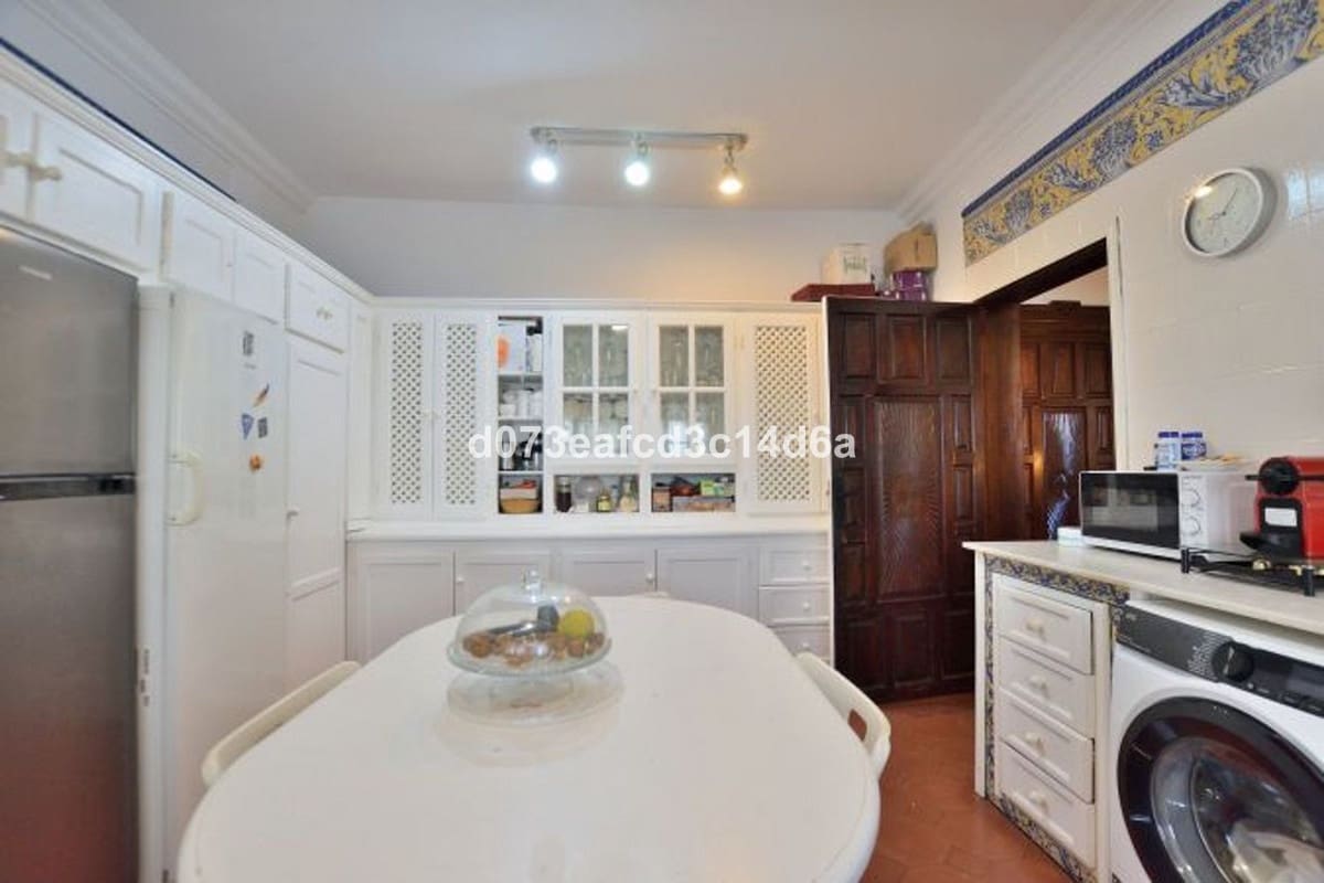 4 Zimmer Villa zu verkaufen in Ronda mit Pool Garage - 650.000 € (Ref: 10128513)
