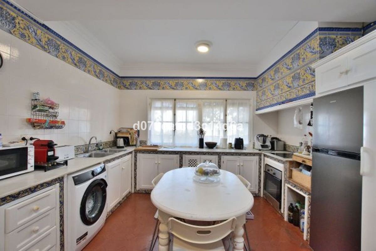 4 Zimmer Villa zu verkaufen in Ronda mit Pool Garage - 650.000 € (Ref: 10128513)