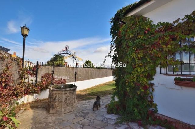 4 Zimmer Villa zu verkaufen in Ronda mit Pool Garage - 650.000 € (Ref: 10128513)