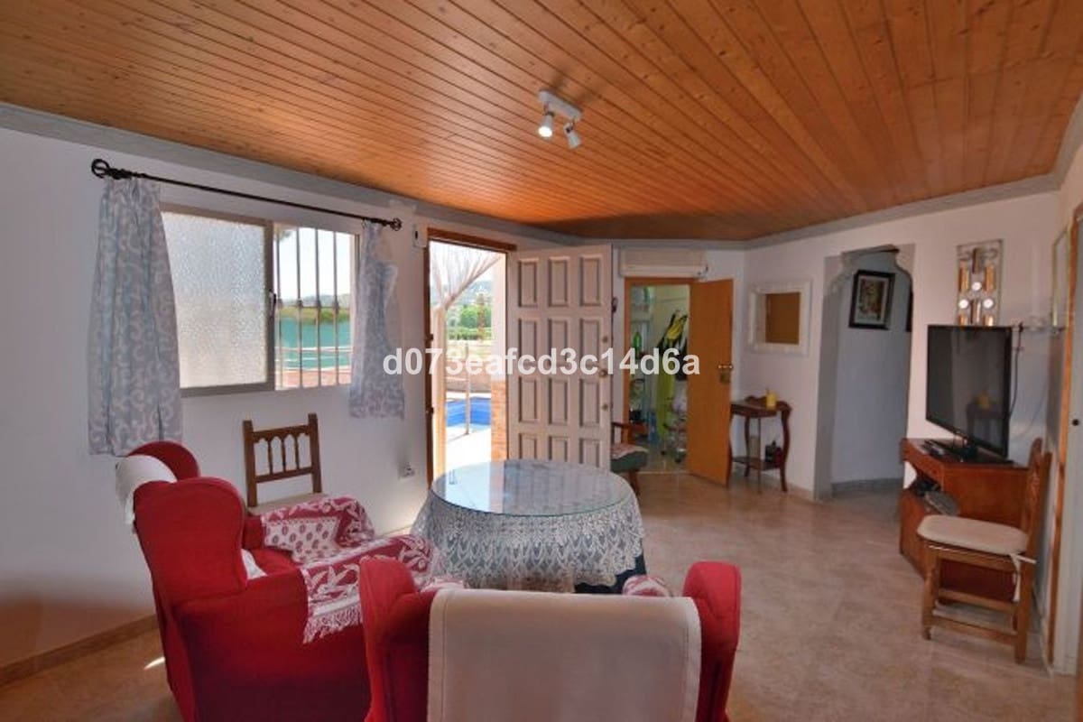 1 quarto Quinta/Casa Rural para venda em Ronda com piscina garagem - 229 500 € (Ref: 10128515)