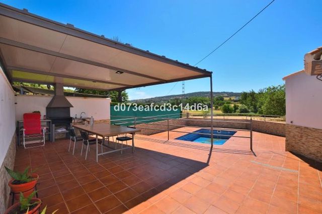 1 sovrum Finca/Hus på landet till salu i Ronda med pool garage - 229 500 € (Ref: 10128515)