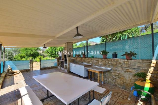 1 sovrum Finca/Hus på landet till salu i Ronda med pool garage - 229 500 € (Ref: 10128515)