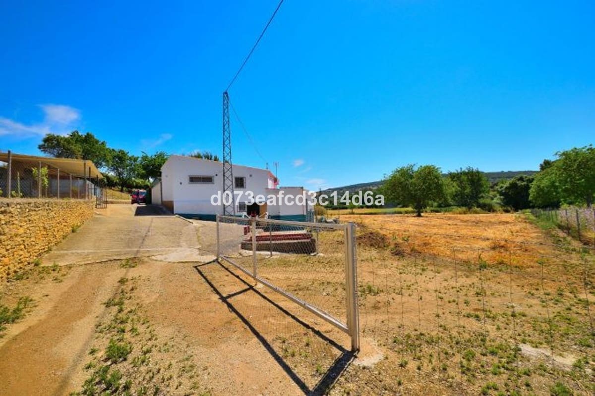 1 quarto Quinta/Casa Rural para venda em Ronda com piscina garagem - 229 500 € (Ref: 10128515)