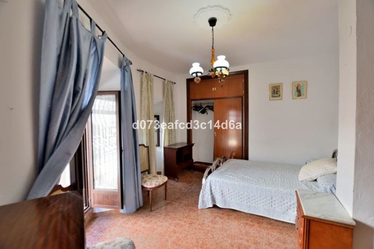 3 quarto Casa em Banda para venda em Ronda com garagem - 260 000 € (Ref: 10128516)