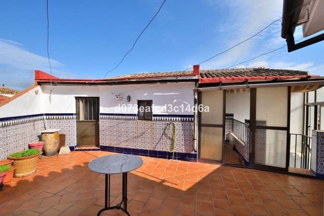 3 quarto Casa em Banda para venda em Ronda com garagem - 260 000 € (Ref: 10128516)