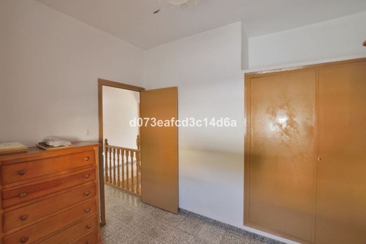 3 quarto Casa em Banda para venda em Ronda - 180 000 € (Ref: 10128517)
