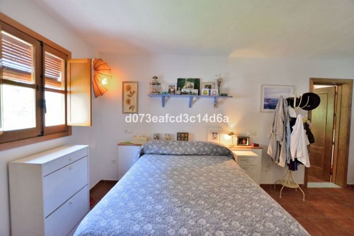 Finca/Casa Rural de 4 habitaciones en Arriate en venta con garaje - 665.000 € (Ref: 10128519)