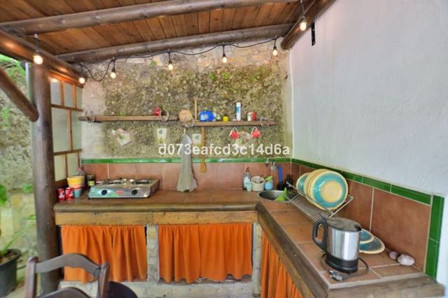 Finca/Casa Rural de 4 habitaciones en Arriate en venta con garaje - 665.000 € (Ref: 10128519)