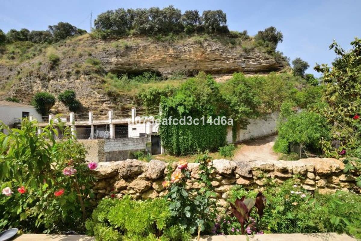 Finca/Casa Rural de 4 habitaciones en Arriate en venta con garaje - 665.000 € (Ref: 10128519)