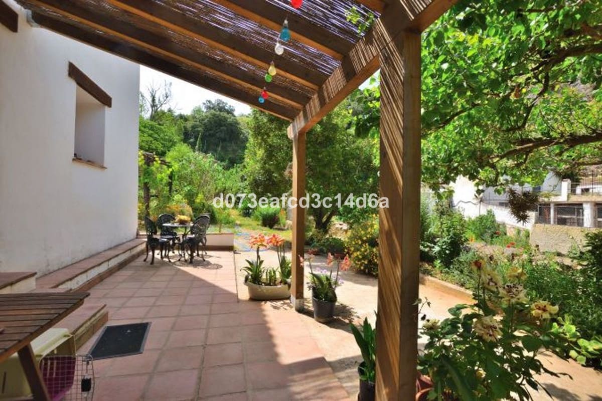 Finca/Casa Rural de 4 habitaciones en Arriate en venta con garaje - 665.000 € (Ref: 10128519)