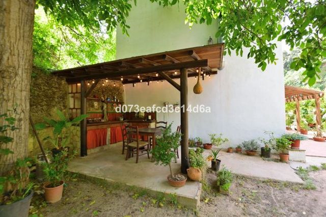 Finca/Casa Rural de 4 habitaciones en Arriate en venta con garaje - 665.000 € (Ref: 10128519)