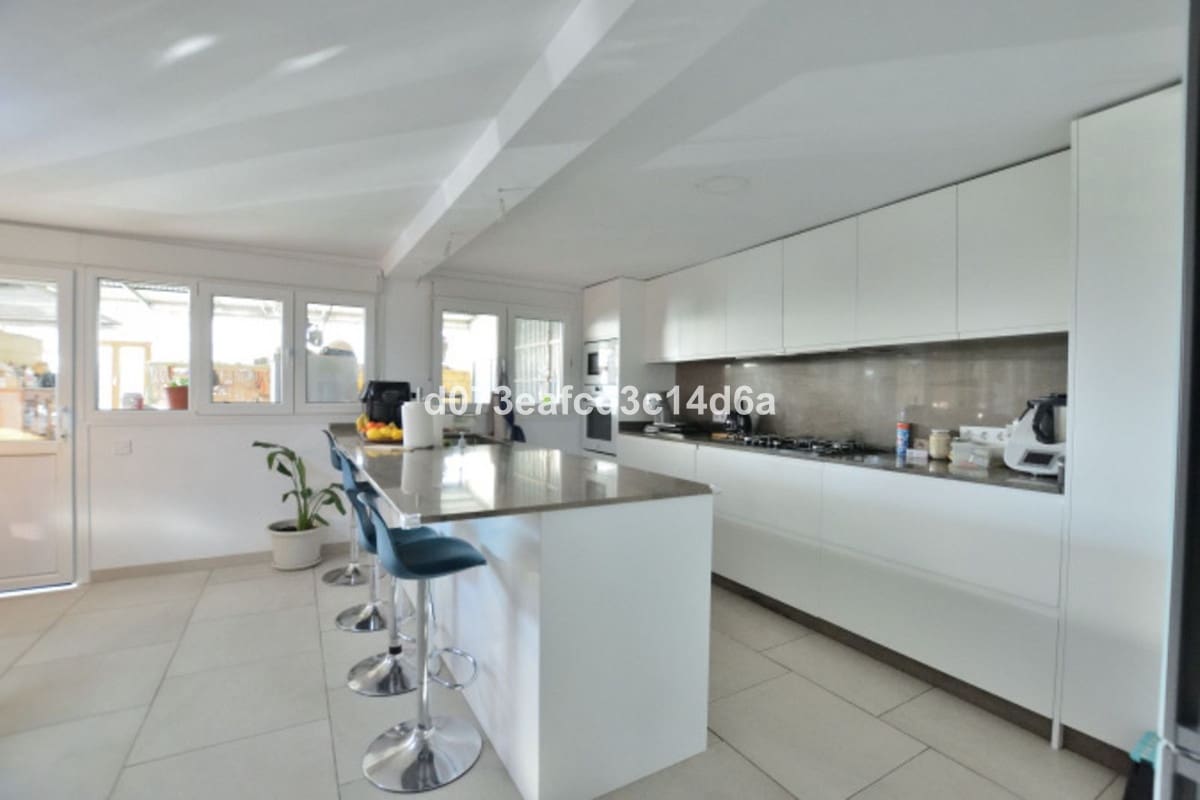 3 makuuhuone Maalaistalo myytävänä paikassa Ronda mukana uima-altaan - 315 000 € (Ref: 10128520)