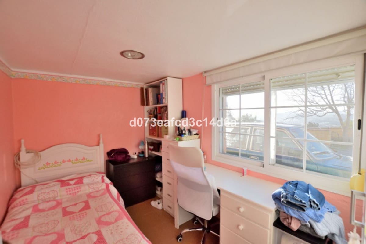 3 makuuhuone Maalaistalo myytävänä paikassa Ronda mukana uima-altaan - 315 000 € (Ref: 10128520)