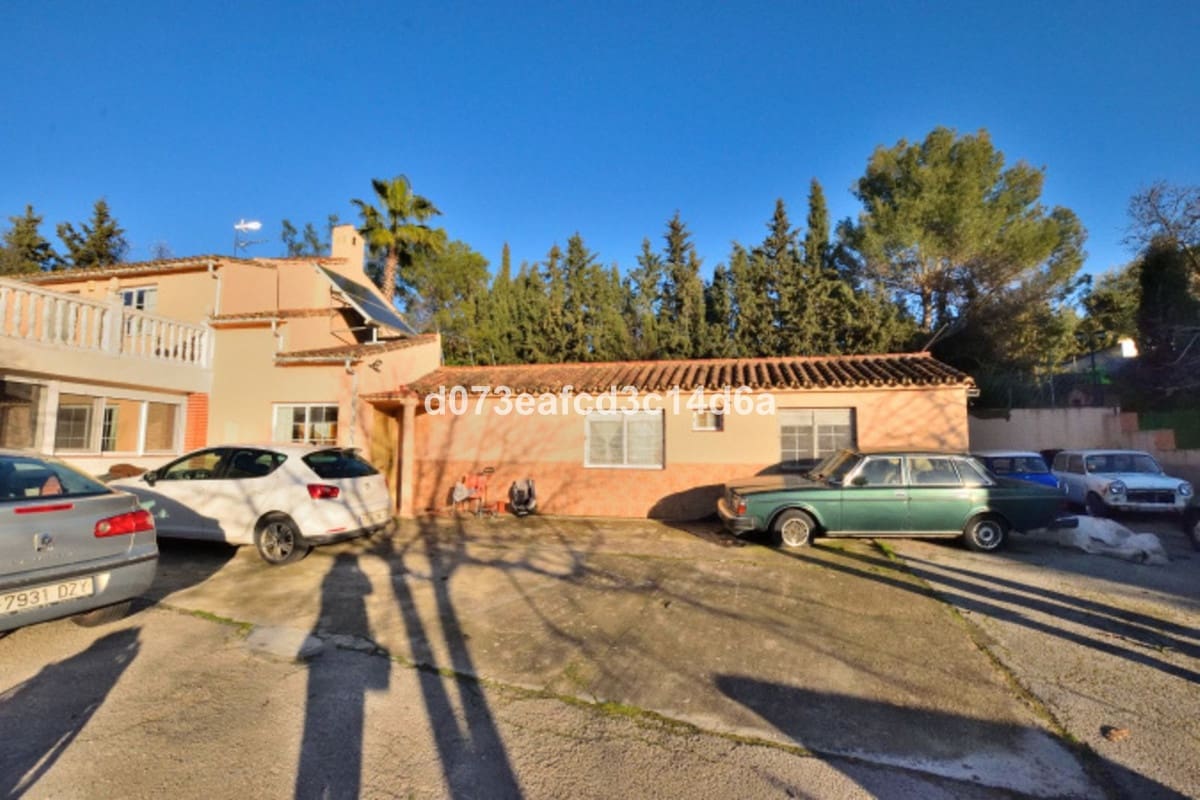 3 makuuhuone Maalaistalo myytävänä paikassa Ronda mukana uima-altaan - 315 000 € (Ref: 10128520)