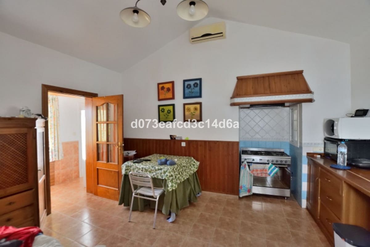 3 makuuhuone Maalaistalo myytävänä paikassa Ronda mukana uima-altaan - 315 000 € (Ref: 10128520)