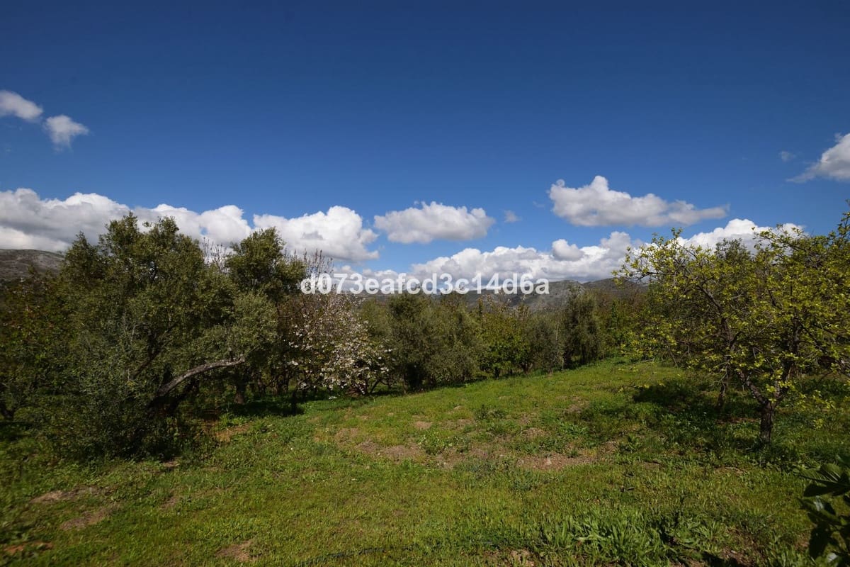 2 bedroom Finca/Country House for sale in Cartajima - € 349,000 (Ref: 10128522)