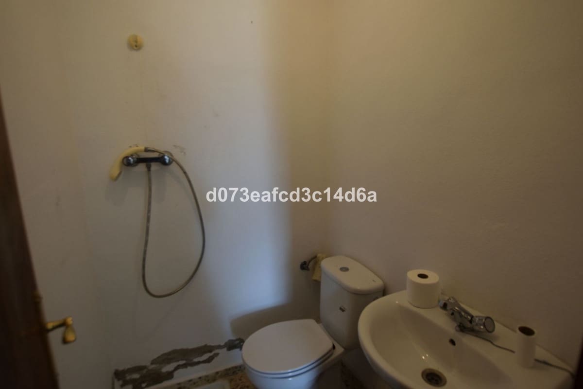 2 bedroom Finca/Country House for sale in Cartajima - € 349,000 (Ref: 10128522)