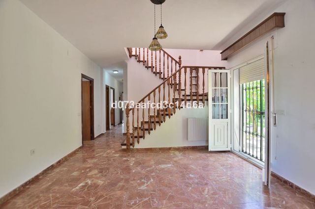 4 sypialnia Willa na sprzedaż w Ronda z basenem garażem - 430 000 € (Ref: 10128523)