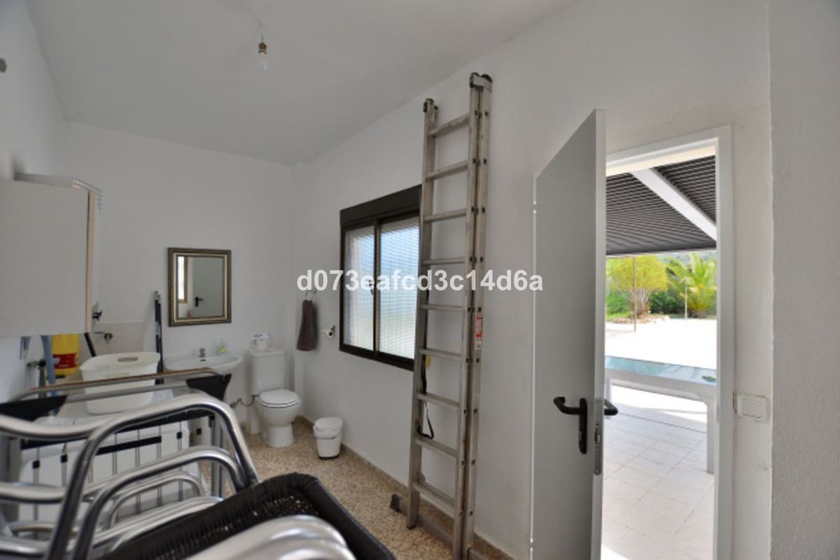 6 Zimmer Villa zu verkaufen in Ronda mit Pool Garage - 549.000 € (Ref: 10128524)