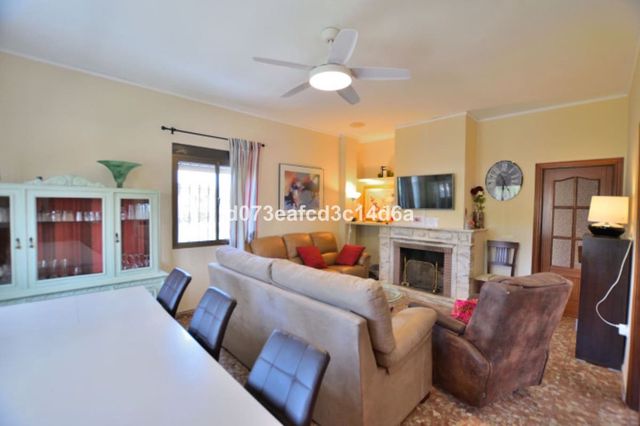 6 Zimmer Villa zu verkaufen in Ronda mit Pool Garage - 549.000 € (Ref: 10128524)