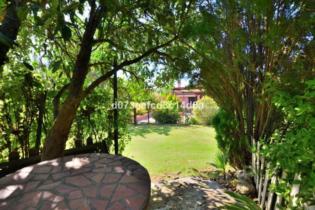 3 bedroom Finca/Country House for sale in Benaojan with pool garage - € 230,000 (Ref: 10128527)