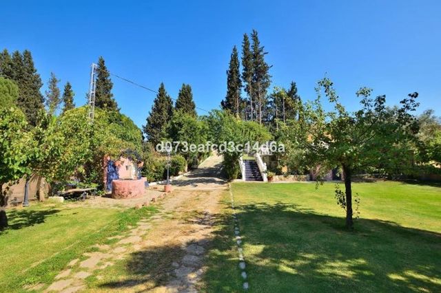 3 chambre Finca/Maison de Campagne à vendre à Benaoján avec piscine garage - 230 000 € (Ref: 10128527)
