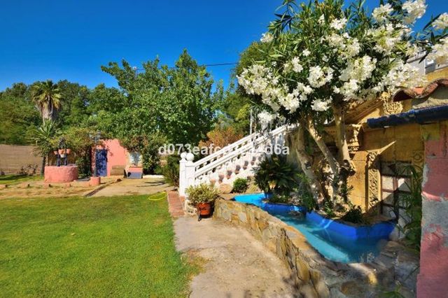 3 chambre Finca/Maison de Campagne à vendre à Benaoján avec piscine garage - 230 000 € (Ref: 10128527)