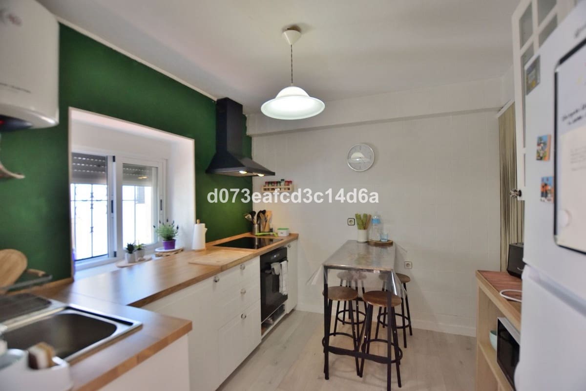 3 makuuhuone Omakotitalo myytävänä paikassa Ronda - 219 000 € (Ref: 10128528)