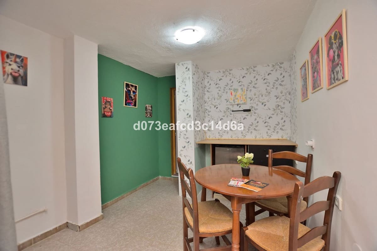 3 makuuhuone Omakotitalo myytävänä paikassa Ronda - 219 000 € (Ref: 10128528)