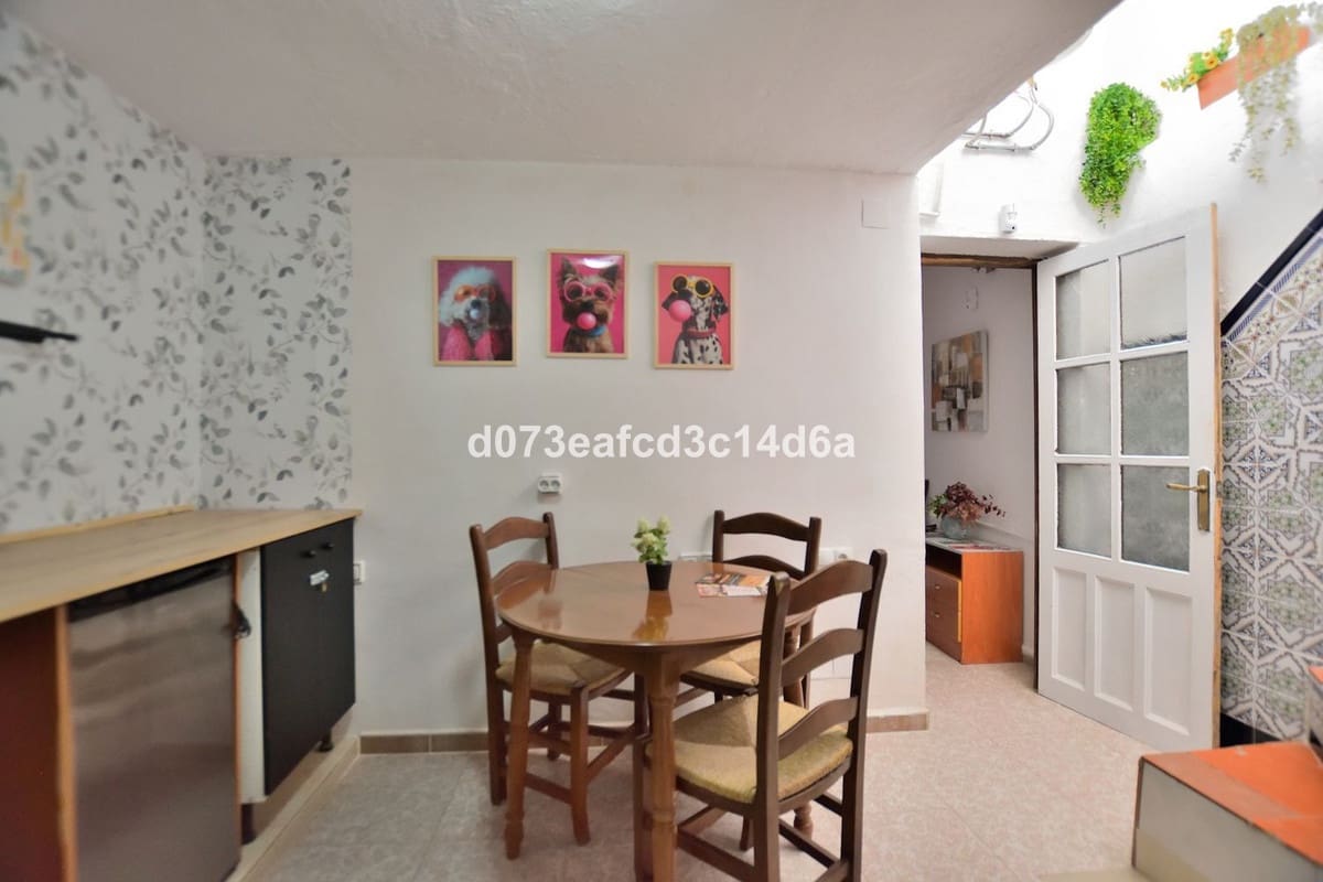 3 makuuhuone Omakotitalo myytävänä paikassa Ronda - 219 000 € (Ref: 10128528)