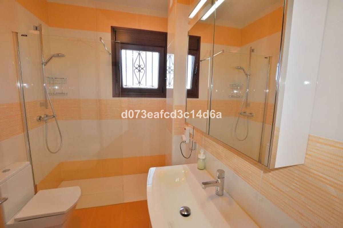 4 Zimmer Villa zu verkaufen in Ronda mit Pool Garage - 396.000 € (Ref: 10128531)