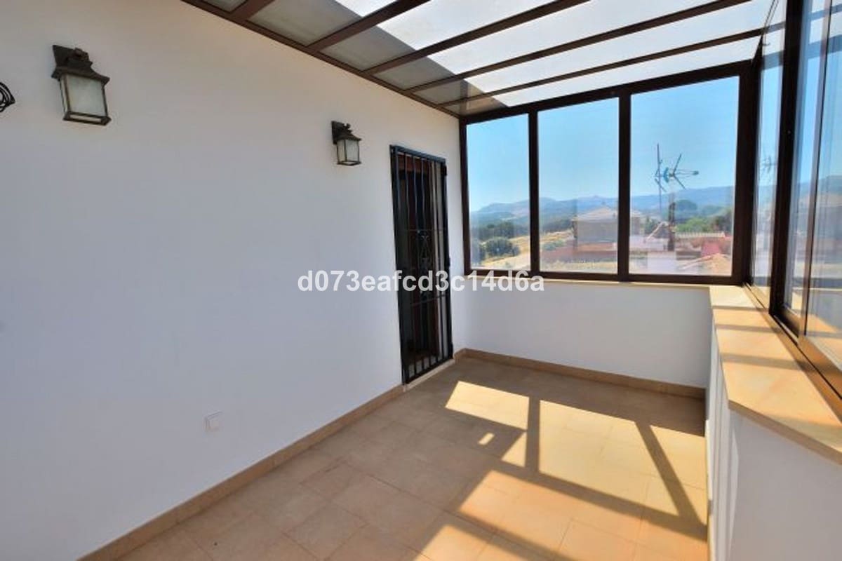 4 Zimmer Villa zu verkaufen in Ronda mit Pool Garage - 396.000 € (Ref: 10128531)