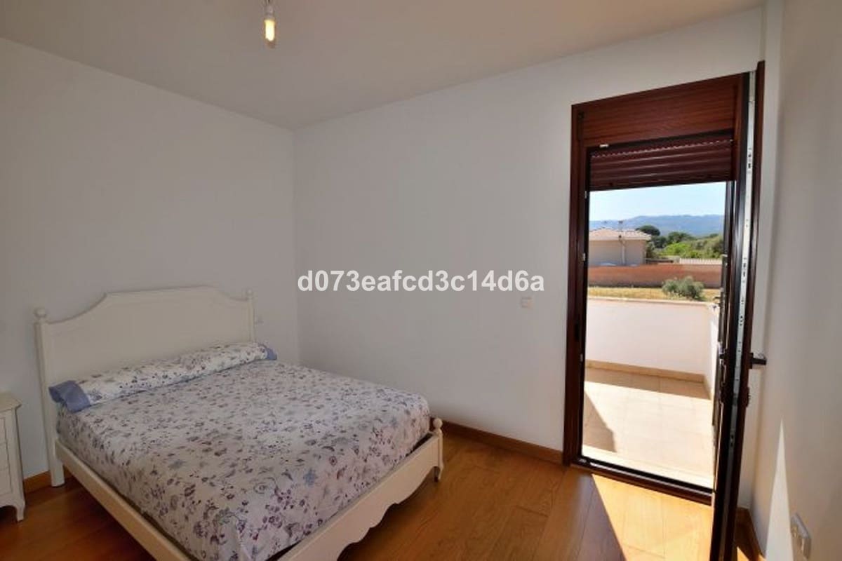 4 Zimmer Villa zu verkaufen in Ronda mit Pool Garage - 396.000 € (Ref: 10128531)