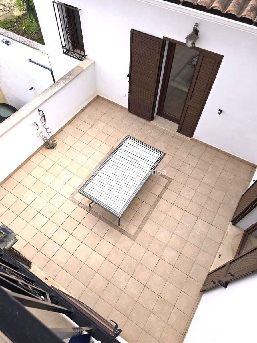 4 Zimmer Villa zu verkaufen in Ronda mit Pool Garage - 396.000 € (Ref: 10128531)